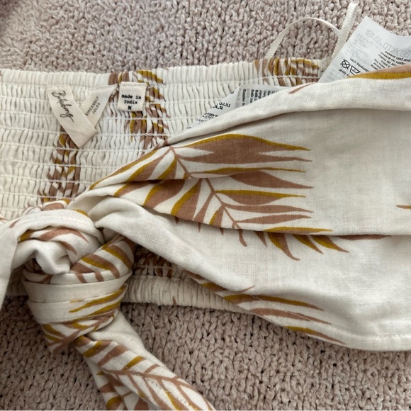 Billabong x Sincerely Jules Cotton Tie Front Beach Bandeau Top in Leaf Print - Picture 4 of 6